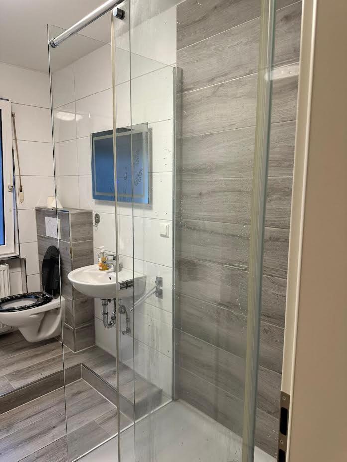M&L Wohnen 3 Apartman Essen Kültér fotó